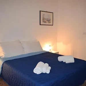 casa-del-viaggiatore-syracuse.sicilyhotelsitaly.net/