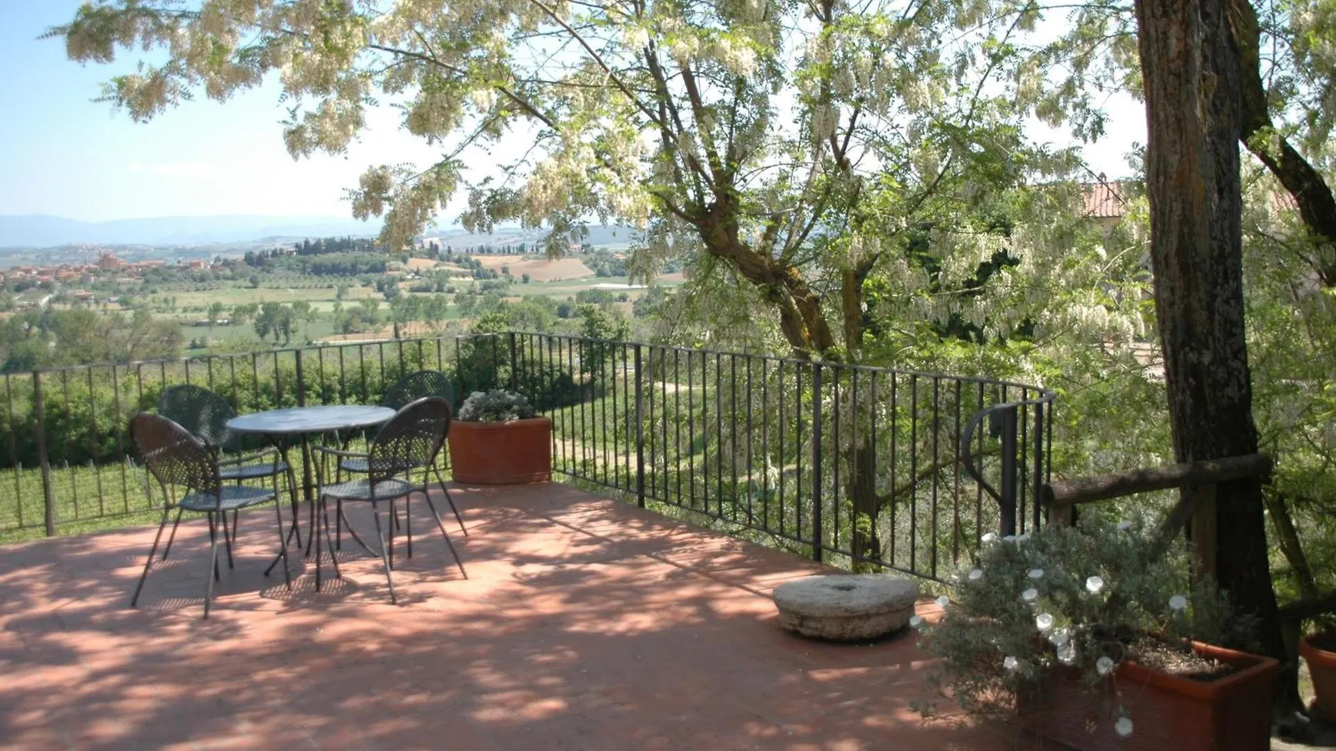 La Casa Delle Querce Appartement Acquaviva  0*, Acquaviva (Montepulciano)