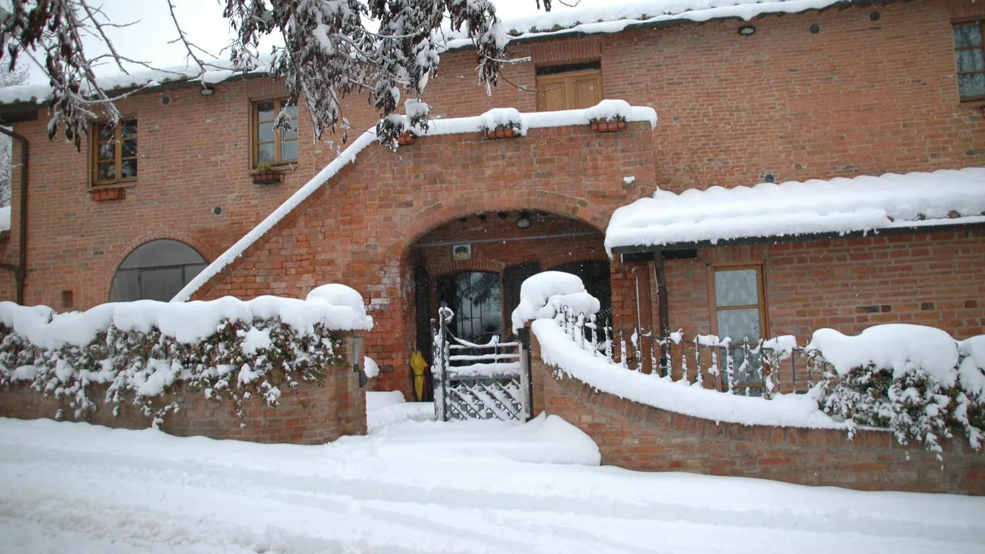 La Casa Delle Querce Appartement Acquaviva  Italië